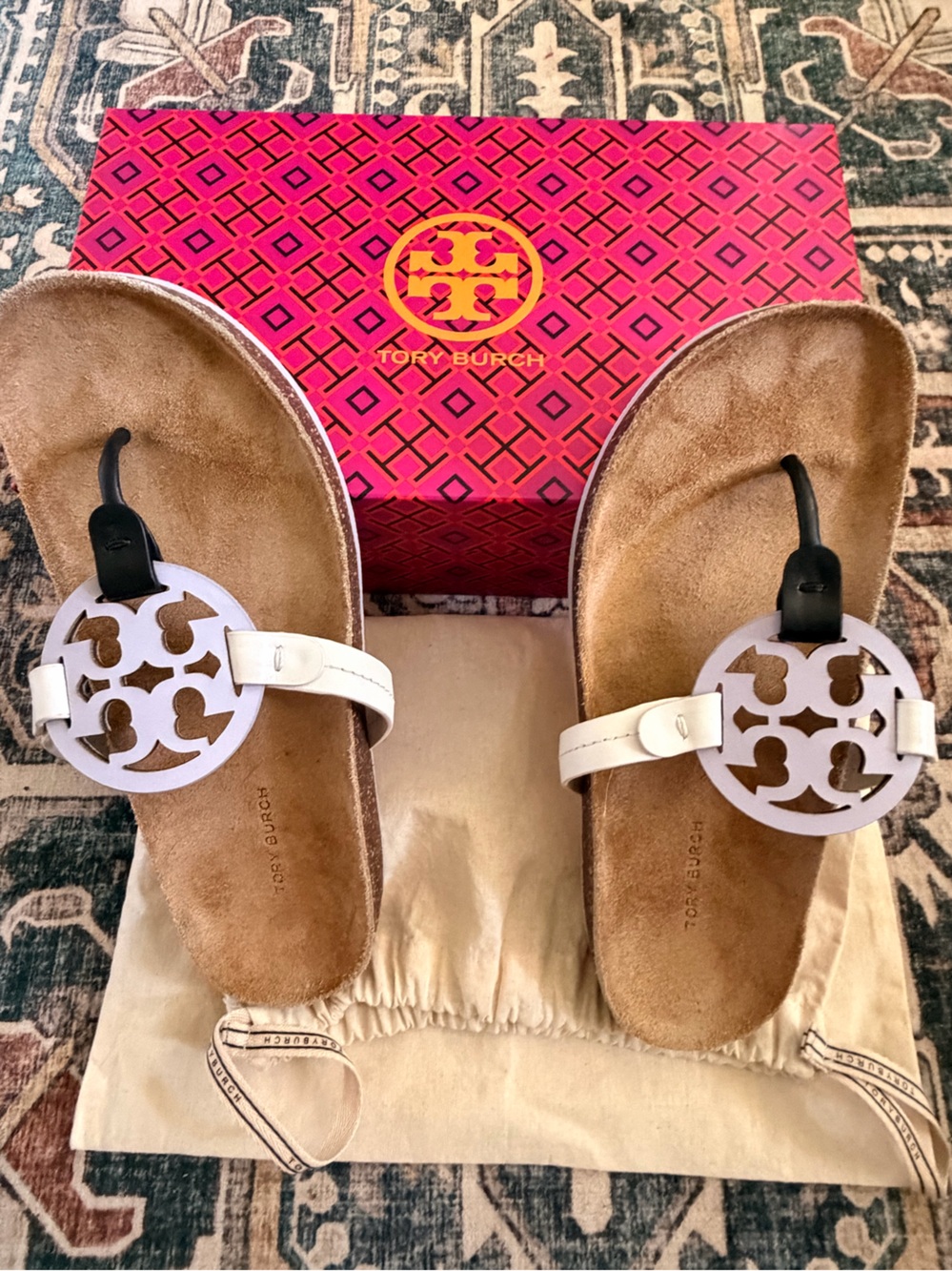 TORY BURCH miller cloud leather thong sandal in Lilac w/box, dust bag